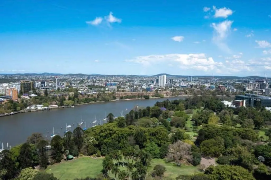 L19 Spacious Apt, Wi-Fi, Parking By Stylish Stays Brisbane 0*,  Australia